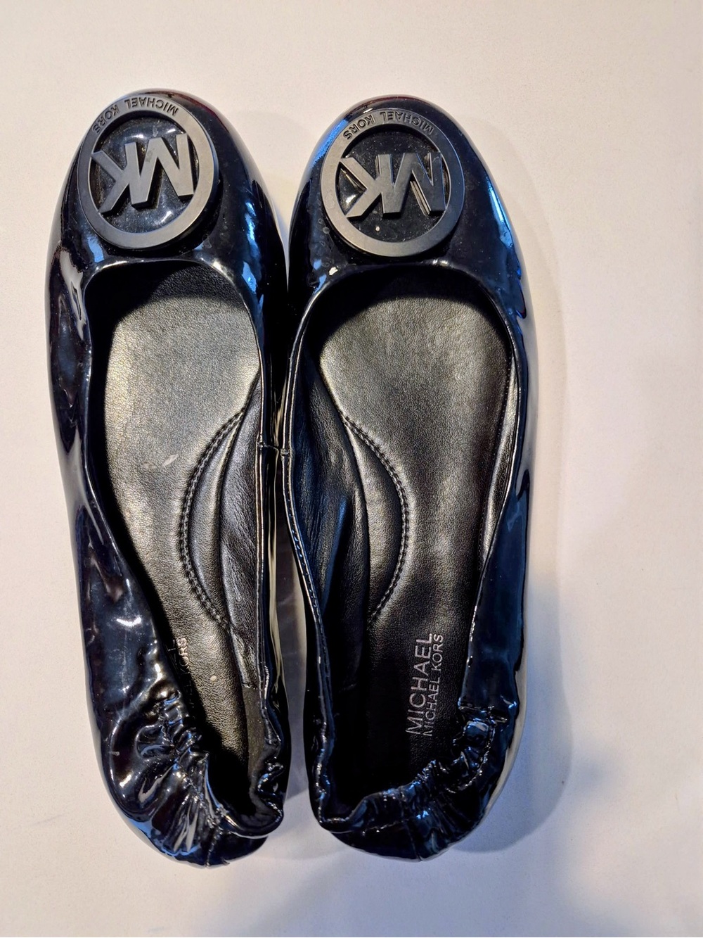 Michael Kors Black Patent Logo Round-Toe Ballet Flats